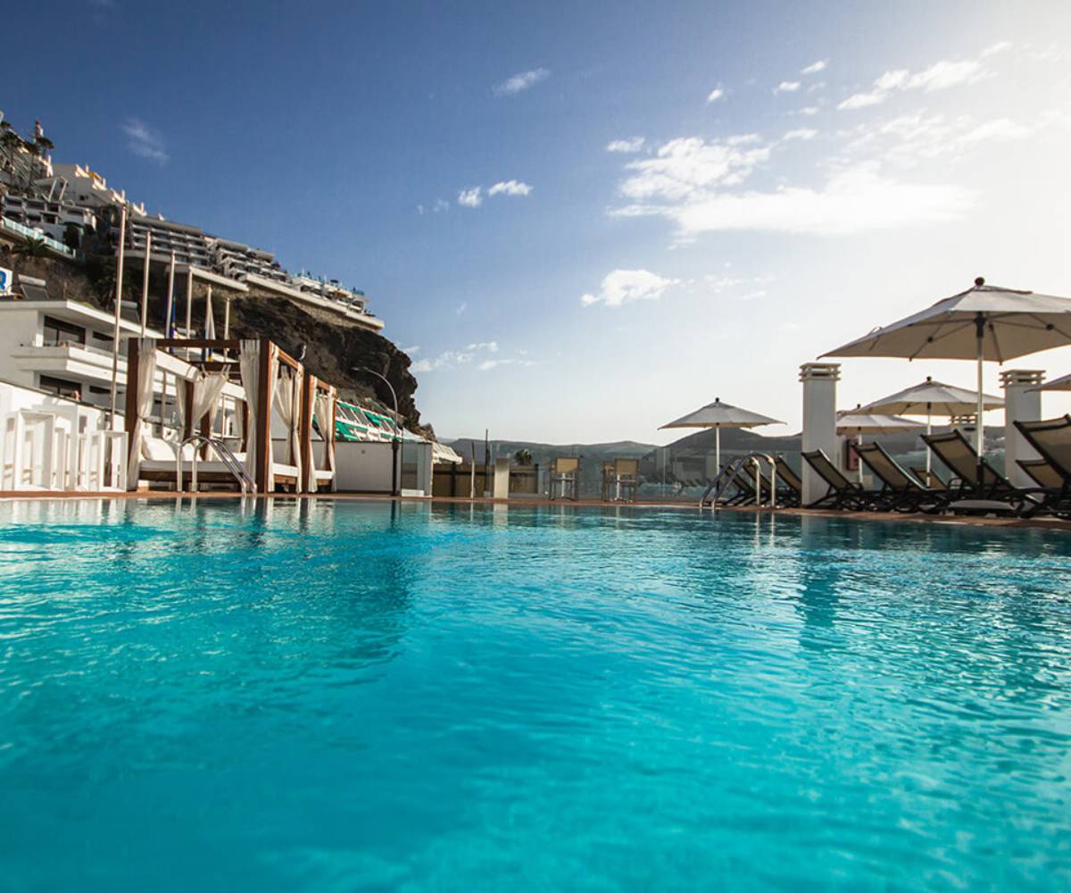 piscina-servicios